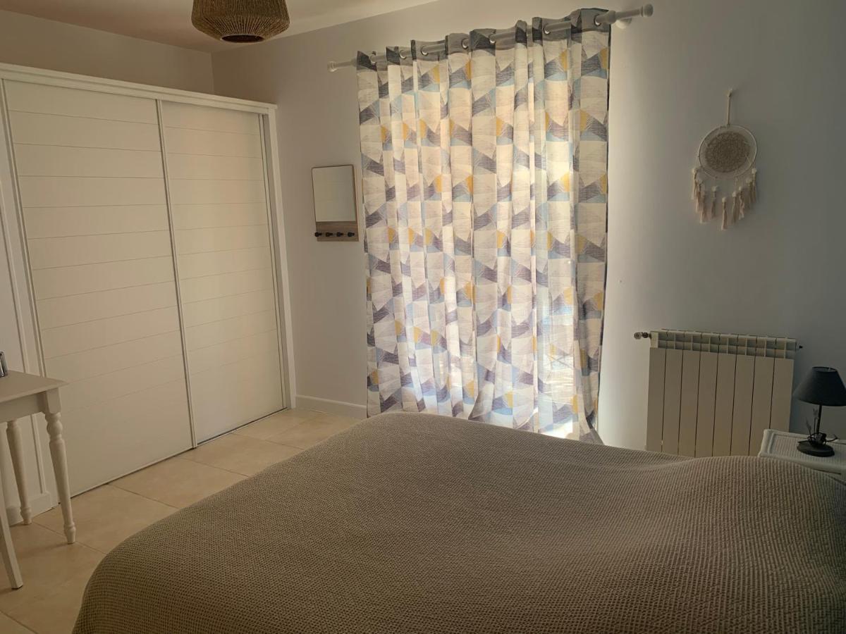 Les Palmiers Hotell Le Muy Exteriör bild